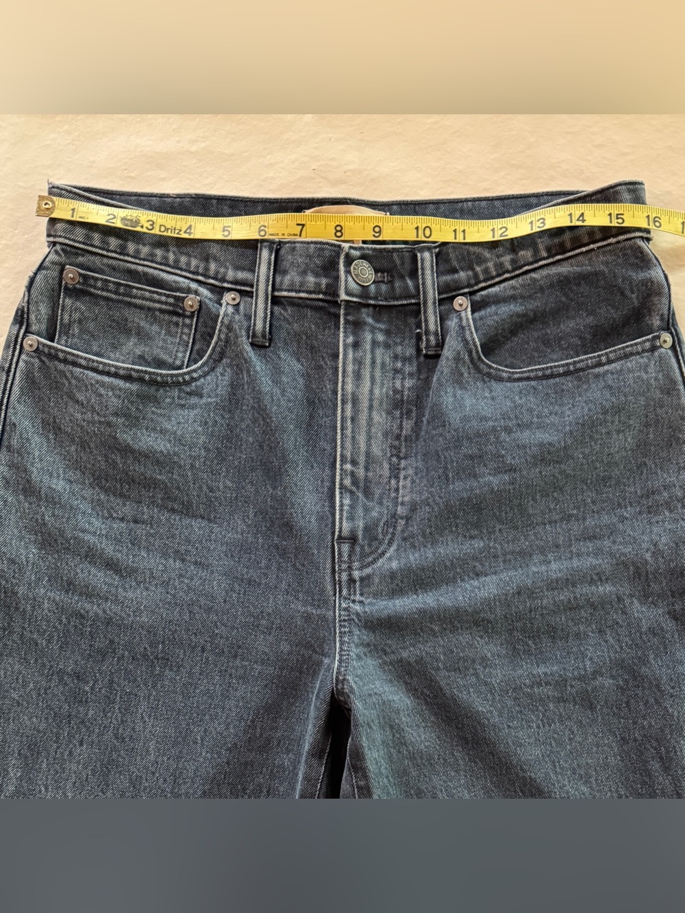 MADEWELL The Dadjean in Charcoal Indigo Wash Premium Comfort-Stretch Jeans (27) - Picture 7 of 17